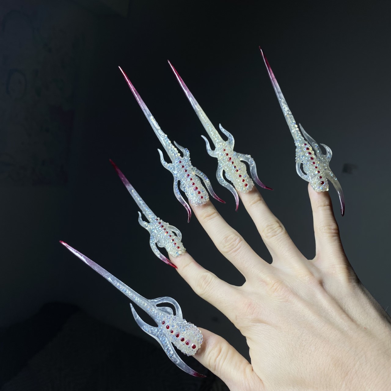 Rencontre avec Texto Dallas : Nail artist et artiste pluridisciplinaire